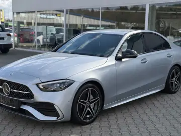 MERCEDES-BENZ C 200 AMG   Night   Burmester   Distro…