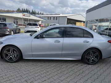 MERCEDES-BENZ C 200 AMG   Night   Burmester   Distro…