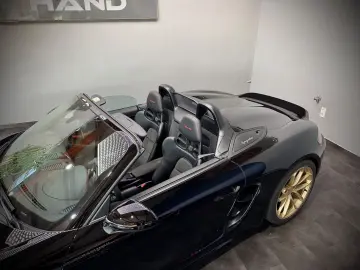 PORSCHE 718 Boxster SPYDER CARBON