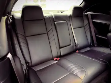 Dodge Challenger 5.7 R T