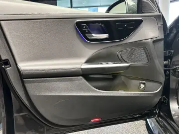 MERCEDES-BENZ C 200 AMG LED Totwinkel WinterP 360Kamera