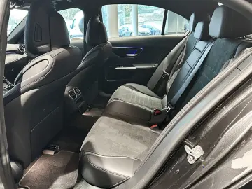 MERCEDES-BENZ C 200 AMG LED Totwinkel WinterP 360Kamera