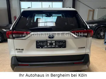 TOYOTA RAV 4 2.5 Hybrid Team Auto AWD Kamera 1.Hand TOP