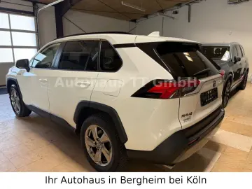 TOYOTA RAV 4 2.5 Hybrid Team Auto AWD Kamera 1.Hand TOP