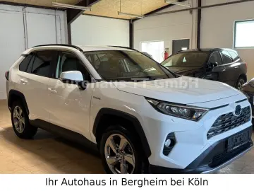 TOYOTA RAV 4 2.5 Hybrid Team Auto AWD Kamera 1.Hand TOP