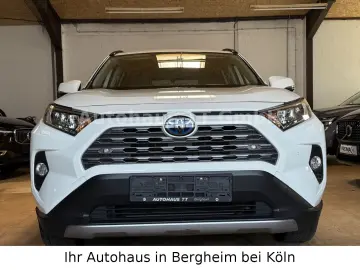TOYOTA RAV 4 2.5 Hybrid Team Auto AWD Kamera 1.Hand TOP