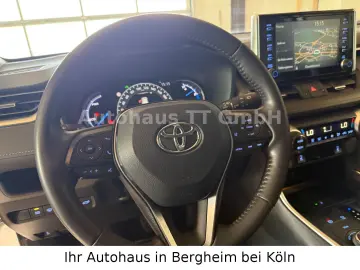 TOYOTA RAV 4 2.5 Hybrid Team Auto AWD Kamera 1.Hand TOP