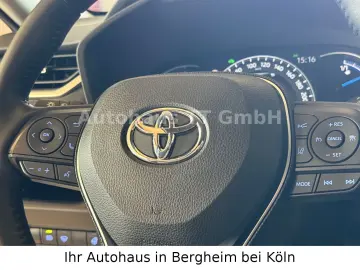 TOYOTA RAV 4 2.5 Hybrid Team Auto AWD Kamera 1.Hand TOP