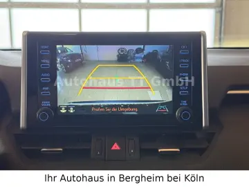 TOYOTA RAV 4 2.5 Hybrid Team Auto AWD Kamera 1.Hand TOP