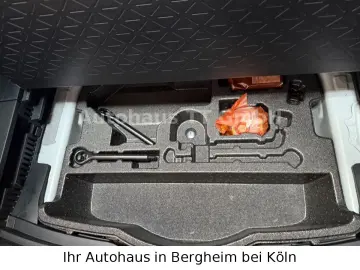 TOYOTA RAV 4 2.5 Hybrid Team Auto AWD Kamera 1.Hand TOP