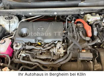 TOYOTA RAV 4 2.5 Hybrid Team Auto AWD Kamera 1.Hand TOP