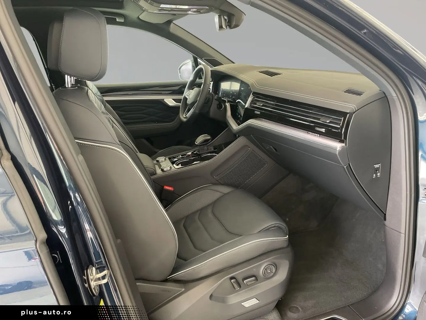 VW Touareg 3 0 V6 TDI R-Line 4M Matrix AHK Memory L