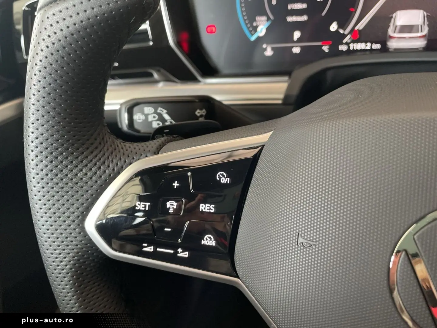 VW Touareg 3 0 V6 TDI R-Line 4M Matrix AHK Memory L