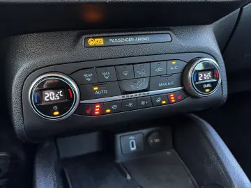 FORD Focus EcoBlue Titanium X