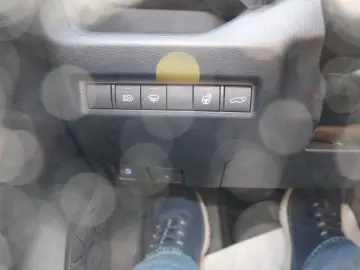 TOYOTA RAV4 Hybrid 4x4 Team Deutschland NAVI RelaxGara