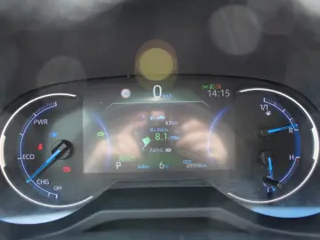 TOYOTA RAV4 Hybrid 4x4 Team Deutschland NAVI RelaxGara