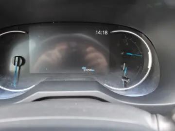 TOYOTA RAV4 Hybrid 4x4 Team Deutschland NAVI RelaxGara