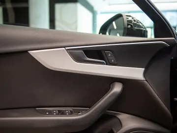 Audi A4 35 TFSI Mild Hybrid S tronic