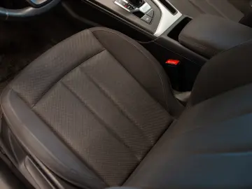 Audi A4 35 TFSI Mild Hybrid S tronic