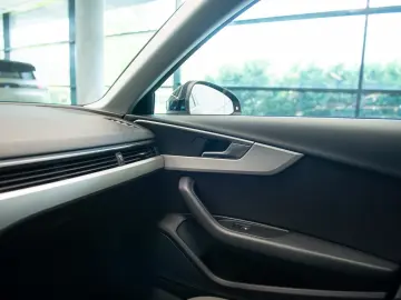 Audi A4 35 TFSI Mild Hybrid S tronic