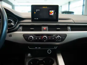 Audi A4 35 TFSI Mild Hybrid S tronic