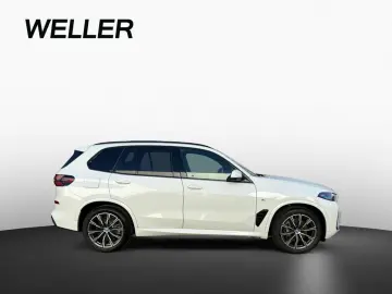 BMW X5 xDrive50e M SPORT 2Achs SoftCl AHK Pano DAPro
