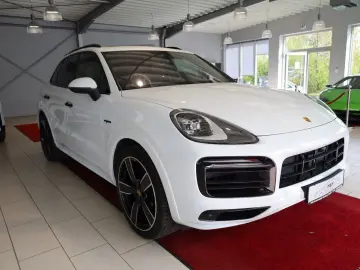 PORSCHE Cayenne E-Hybrid Platinum Edition