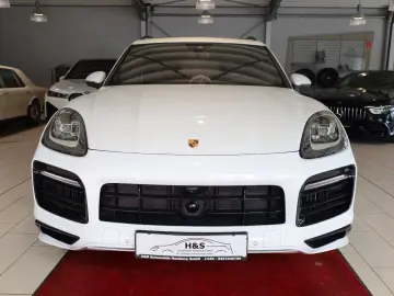 PORSCHE Cayenne E-Hybrid Platinum Edition