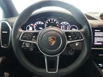 PORSCHE Cayenne E-Hybrid Platinum Edition