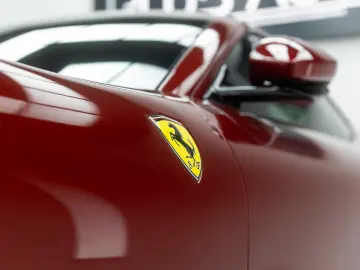 FERRARI ROMA ROSSO FIORANO