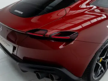 FERRARI ROMA ROSSO FIORANO