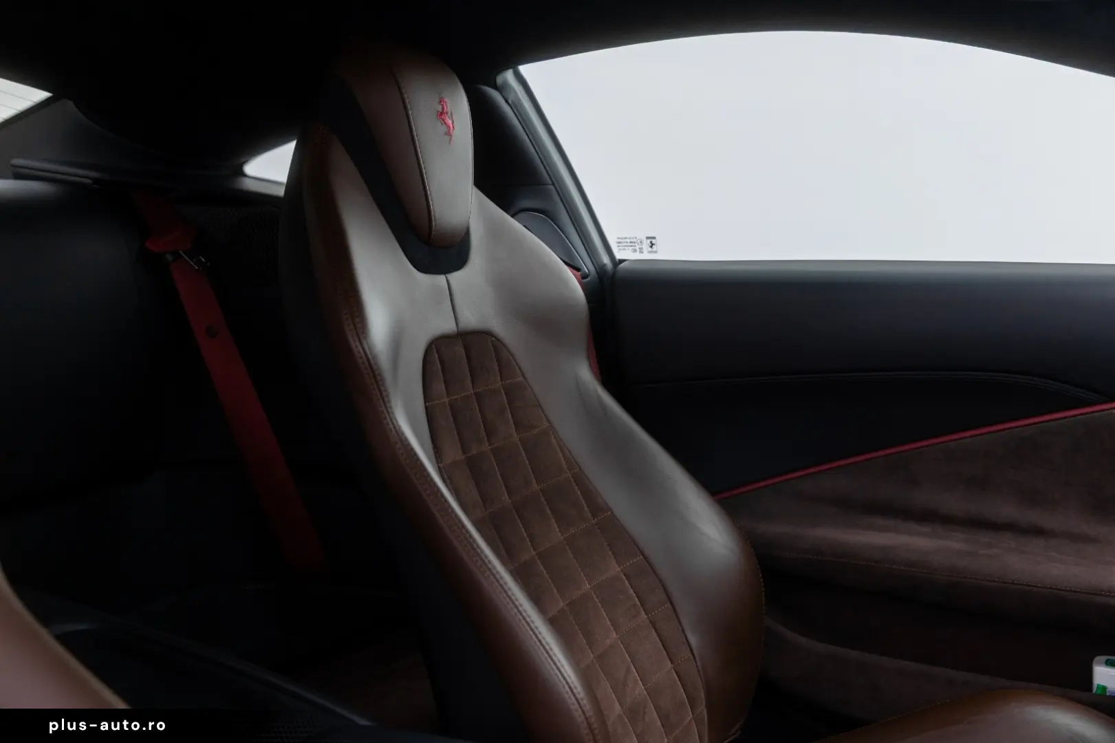 FERRARI ROMA ROSSO FIORANO