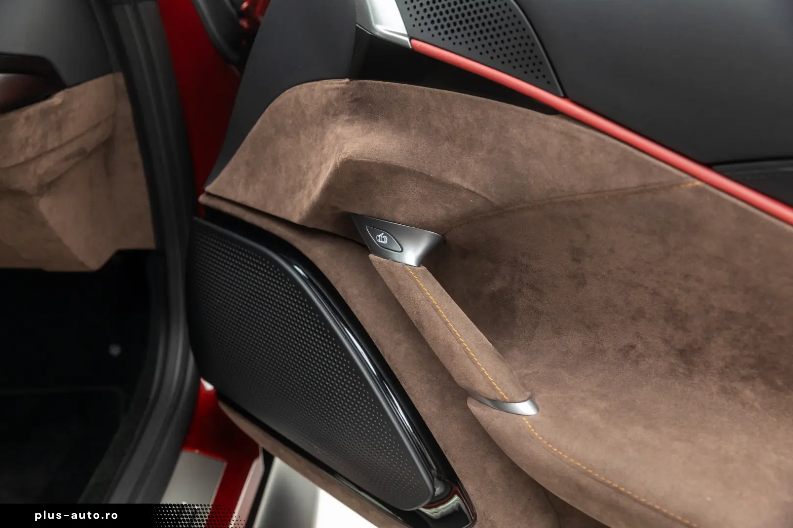 FERRARI ROMA ROSSO FIORANO