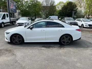 MERCEDES-BENZ CLA 200d Coupe AMG LEDER MEMORY KAMERA…