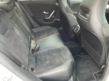 MERCEDES-BENZ CLA 200d Coupe AMG LEDER MEMORY KAMERA…