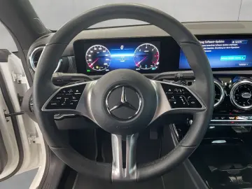 MERCEDES-BENZ CLA 200 d Cp Progressive Advan VZ-Ass …