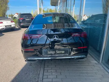 MERCEDES-BENZ CLA 200 d Coupé AMG  DISTRO 360 KEYLES…