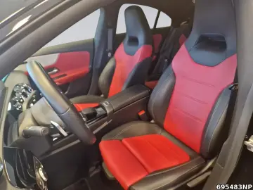 MERCEDES-BENZ CLA 250 AMG  Night AHK MULTIBEAM Ambie…