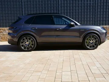 PORSCHE Cayenne E-Hybrid P-Display 4Zone HLA HEADUP