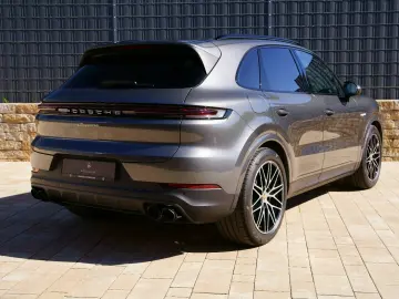 PORSCHE Cayenne E-Hybrid P-Display 4Zone HLA HEADUP