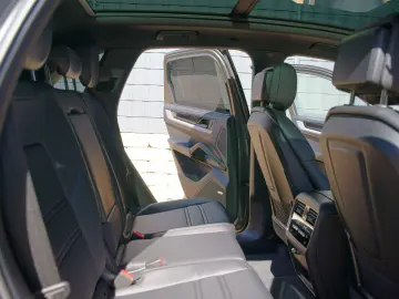 PORSCHE Cayenne E-Hybrid P-Display 4Zone HLA HEADUP