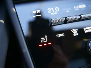 PORSCHE Cayenne E-Hybrid P-Display 4Zone HLA HEADUP