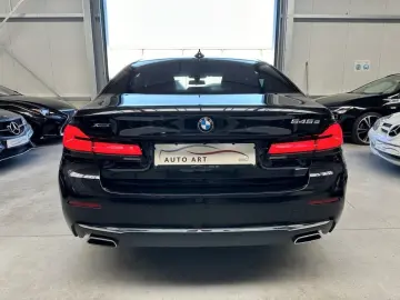 BMW 545e
