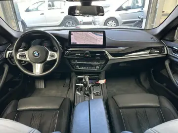 BMW 545e