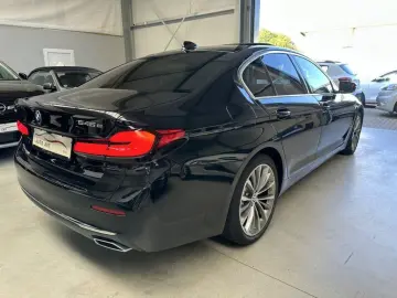 BMW 545e