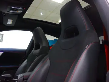 MERCEDES-BENZ CLA 35 AMG Coupé 4M DCT~DEUTSCH UNFALL…