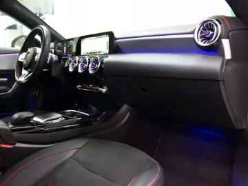 MERCEDES-BENZ CLA 35 AMG Coupé 4M DCT~DEUTSCH UNFALL…