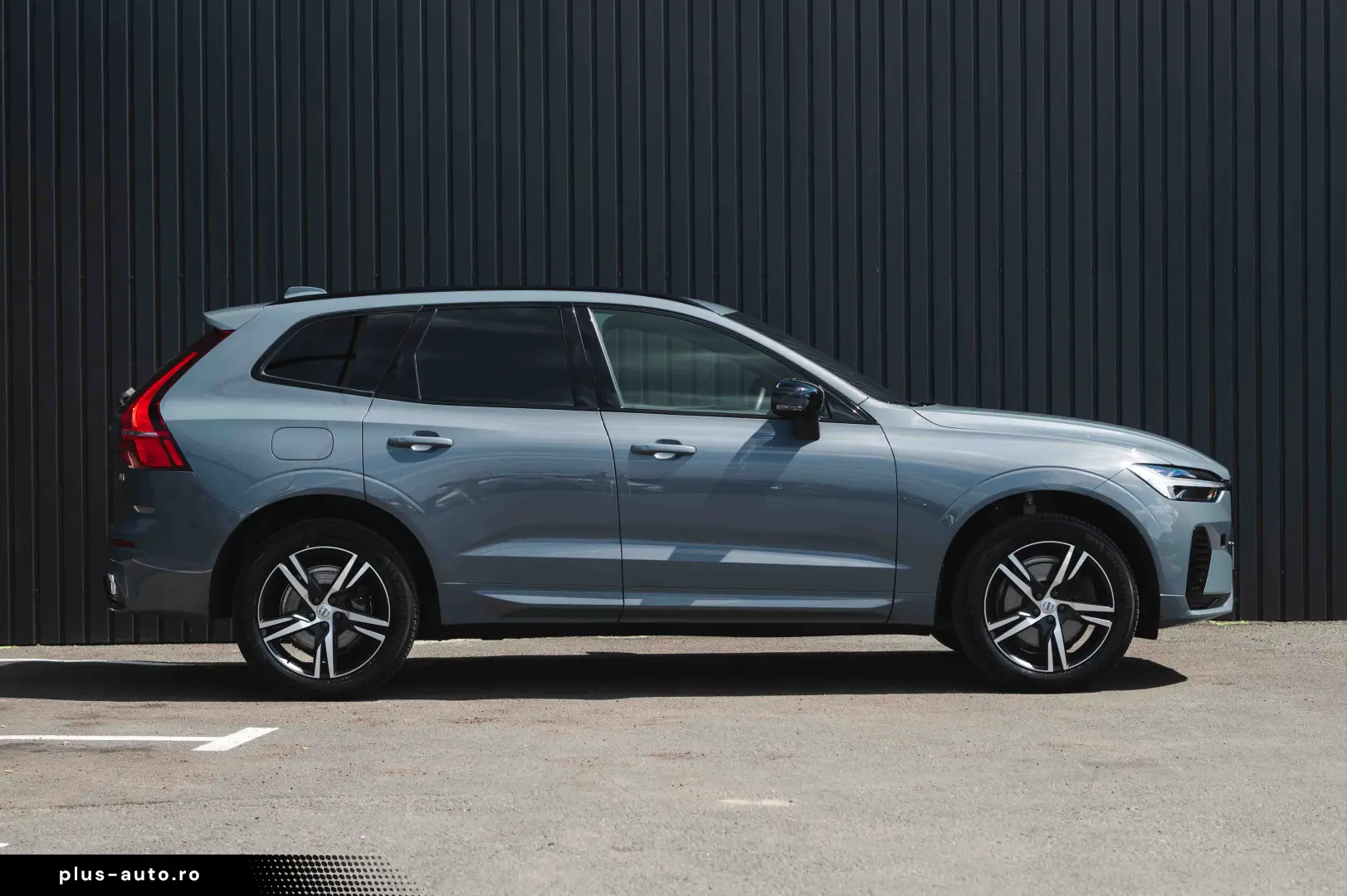 Volvo XC 60 B4 MHEV AWD R-Design