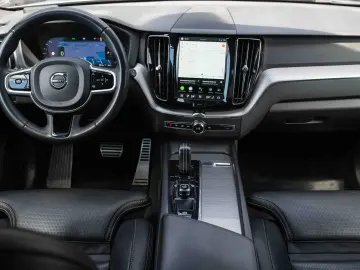 Volvo XC 60 B4 MHEV AWD R-Design