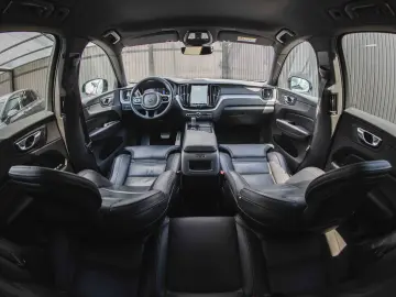 Volvo XC 60 B4 MHEV AWD R-Design